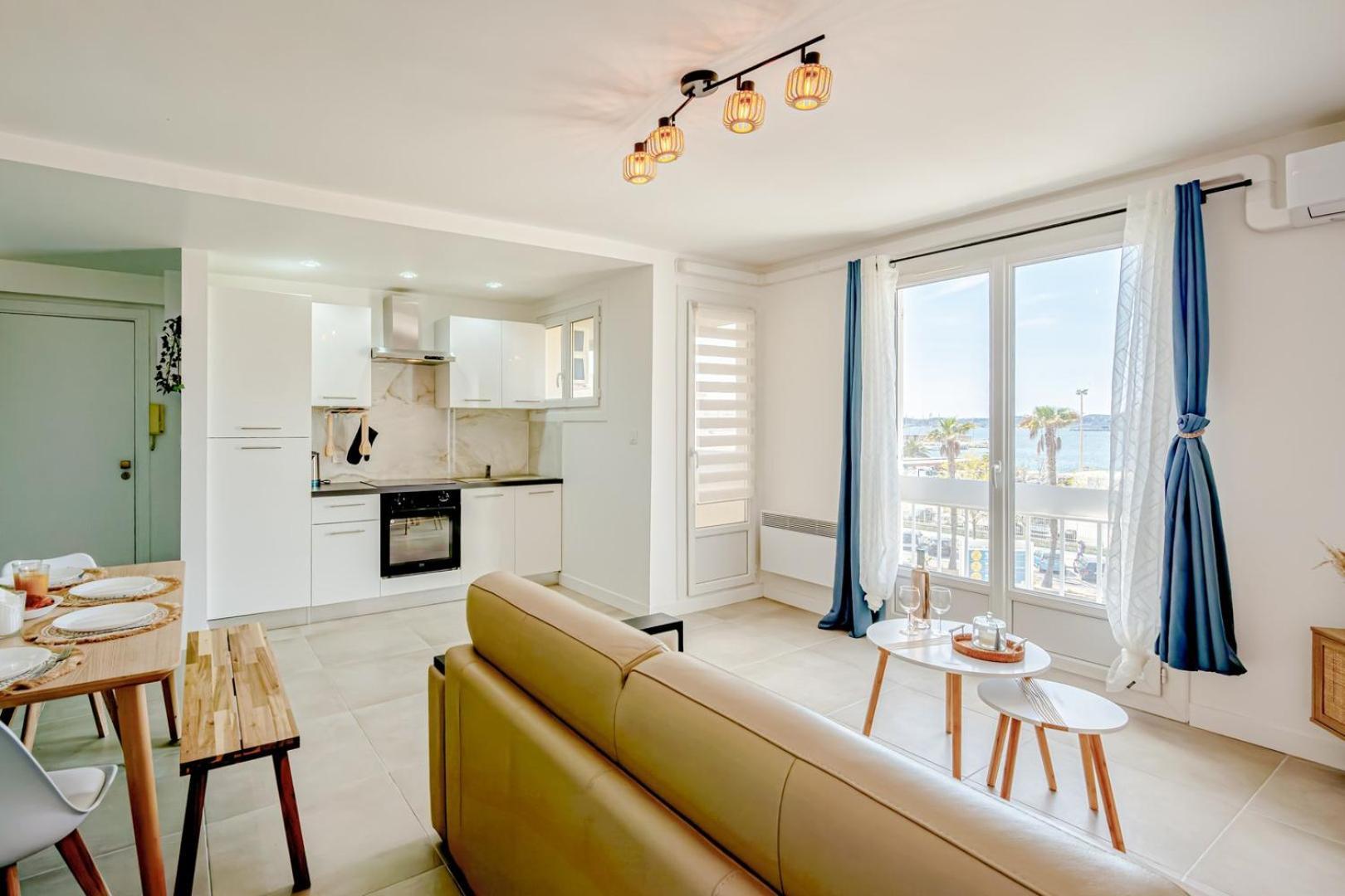 Air-Conditioned Apartment - Sea View Port Toulon Luaran gambar