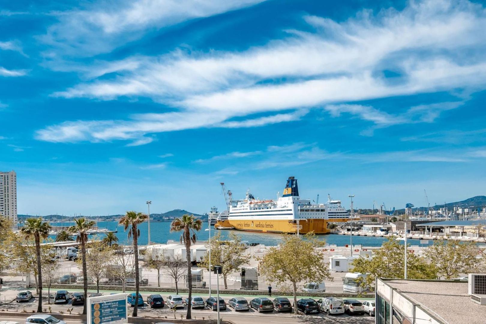 Air-Conditioned Apartment - Sea View Port Toulon Luaran gambar