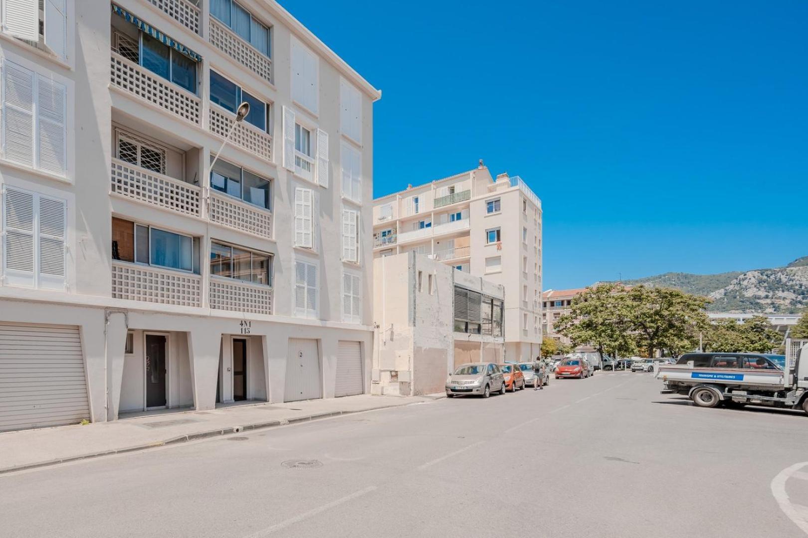 Air-Conditioned Apartment - Sea View Port Toulon Luaran gambar